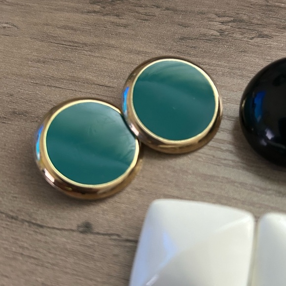 Vintage style Set of Black, White, and Teal Clip On Earrings - Picture 3 of 6